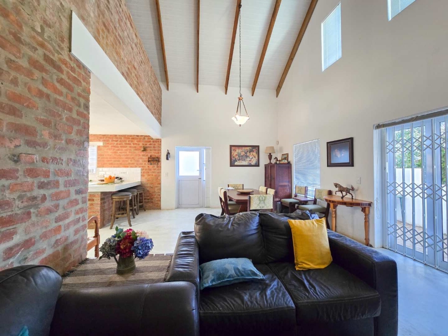 3 Bedroom Property for Sale in Stilbaai Wes Western Cape
